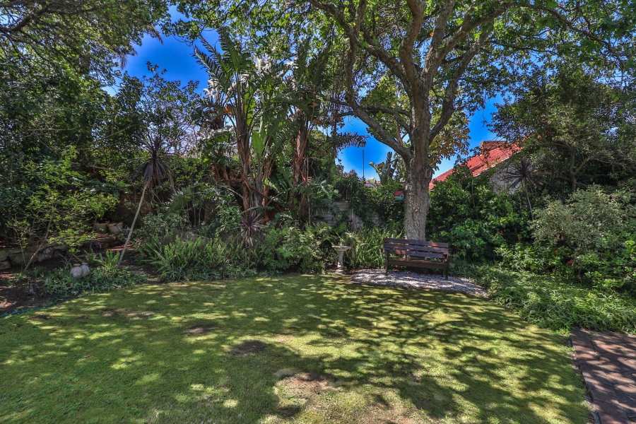 9 Bedroom Property for Sale in Walmer Eastern Cape